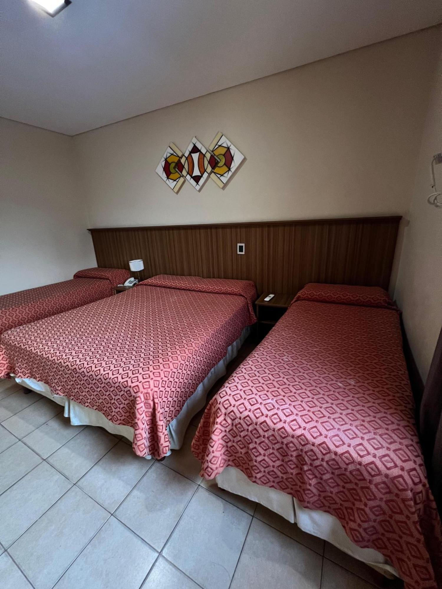 Hotel Confianza Corrientes Zewnętrze zdjęcie
