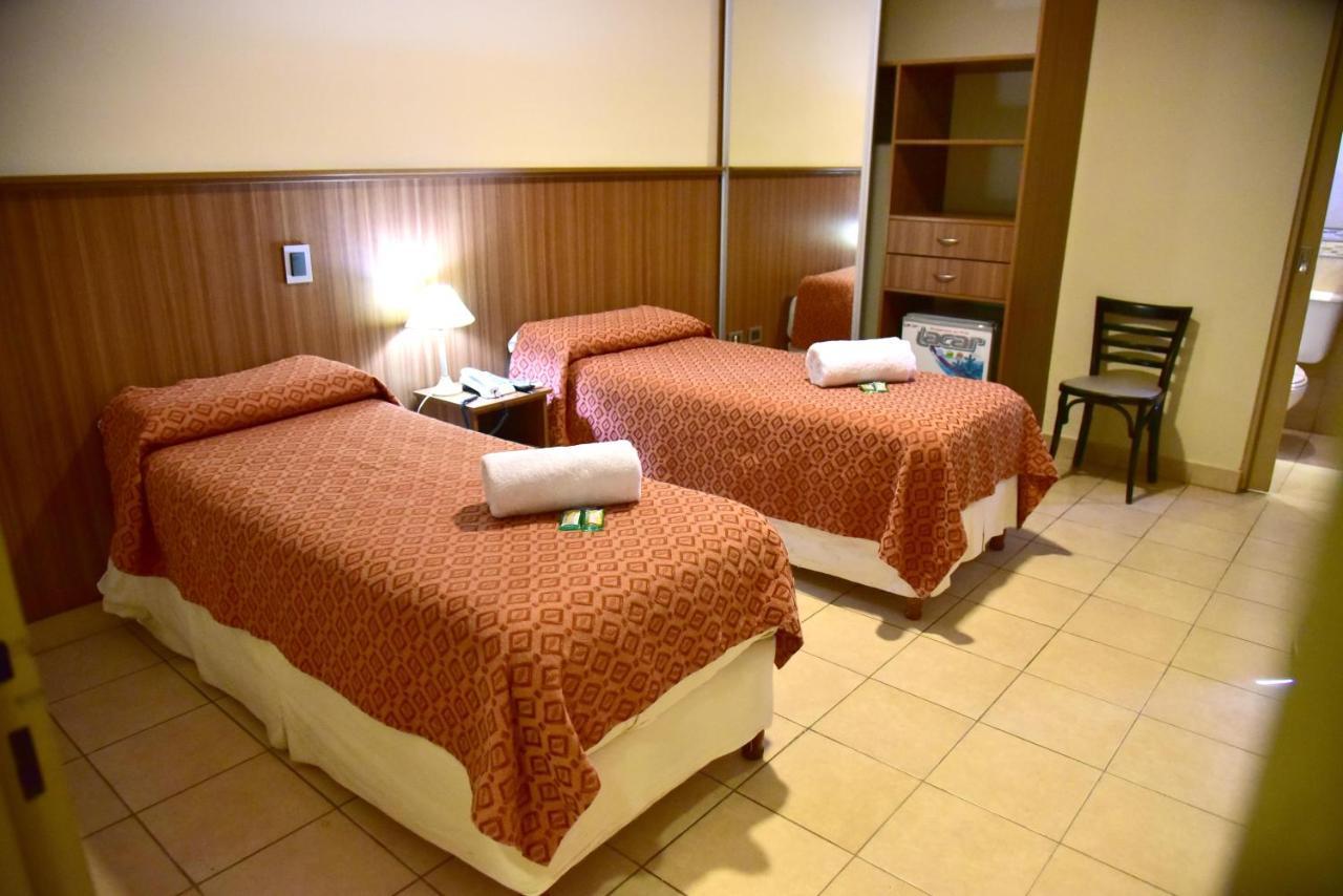 Hotel Confianza Corrientes Zewnętrze zdjęcie